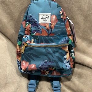 Herschel mini backpack NWT